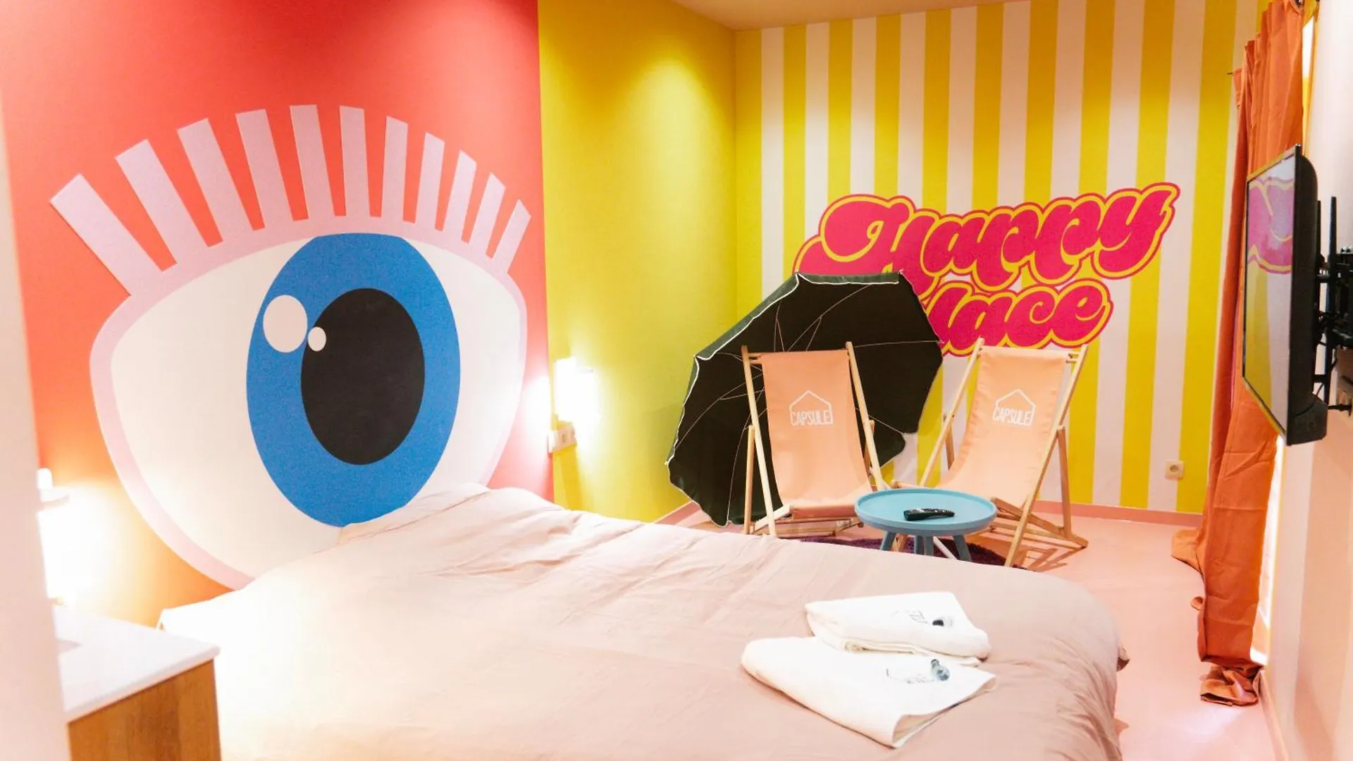 Capsule Girl Power Spa - Balneo - Sauna - Karaoke - Billard - 2 Chambres Charleroi Belgium