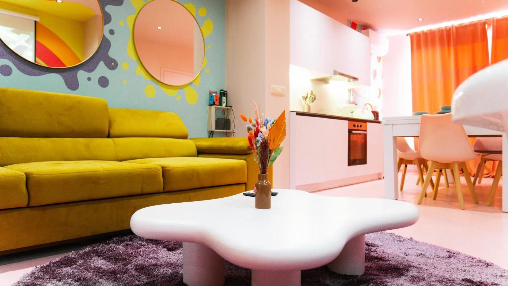 Capsule Girl Power Spa - Balneo - Sauna - Karaoke - Billard - 2 Chambres シャルルロワ